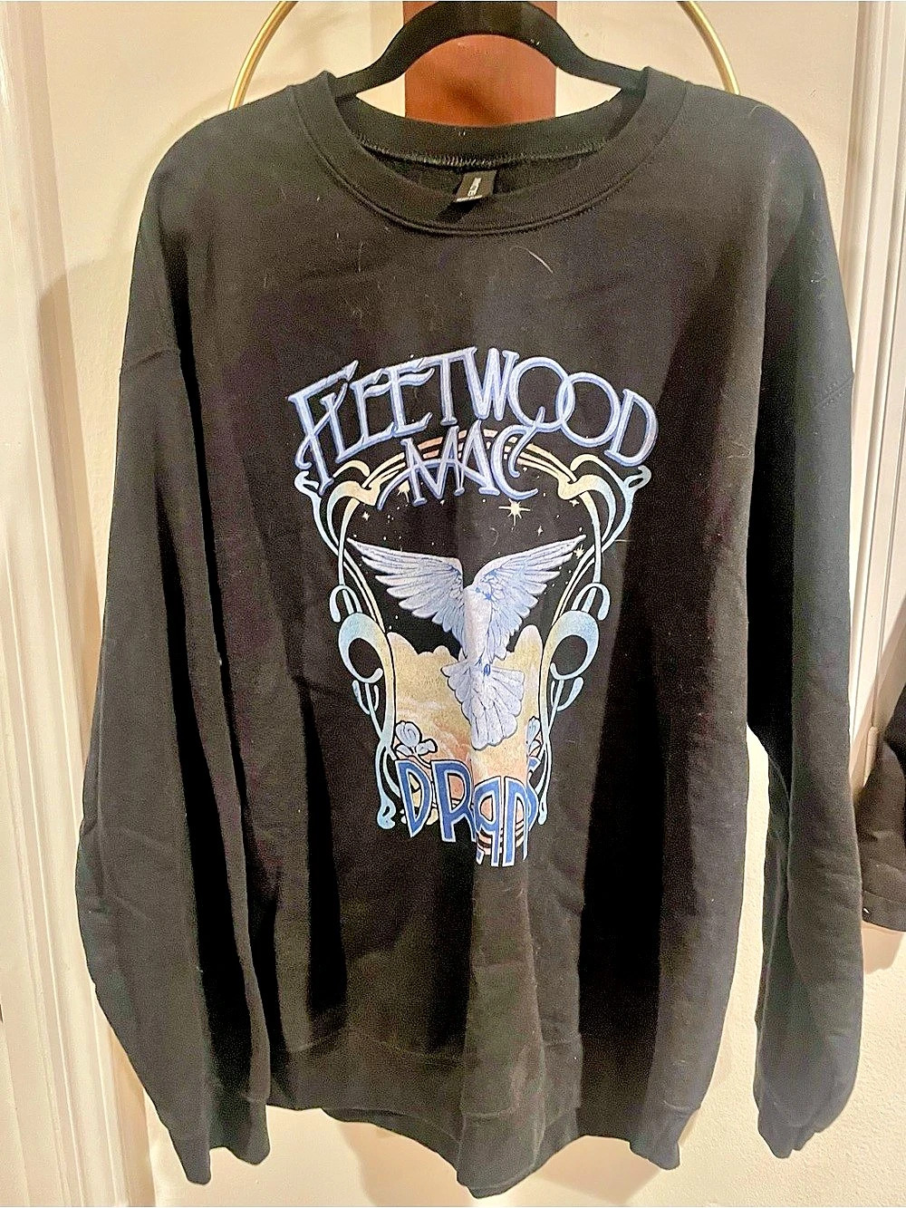 Gildan Fleetwood Mac Rumours Graphic Sweatshirt Black Large